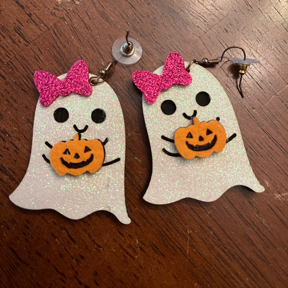 Sparkly Ghost Girl Earrings